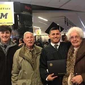 Meet your Posher, Daniel